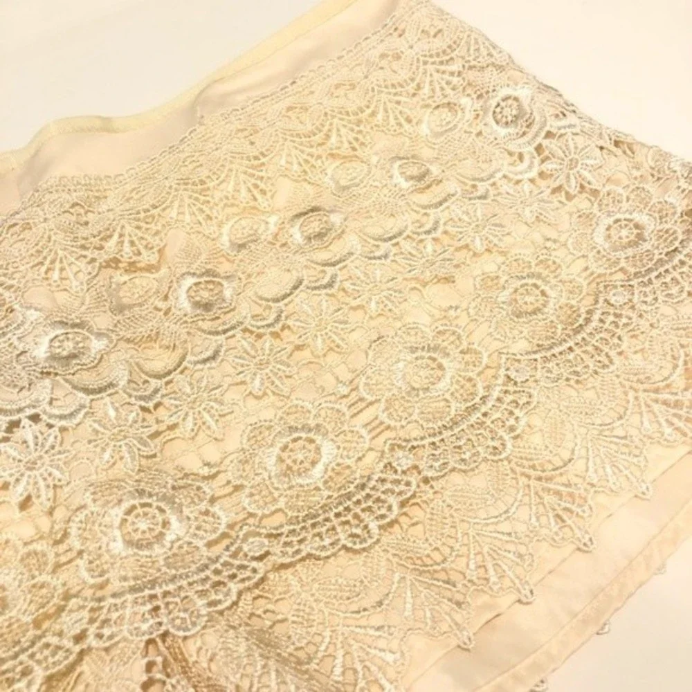 San Souci Ivory Lace Shorts Large New - Picture 4 of 16